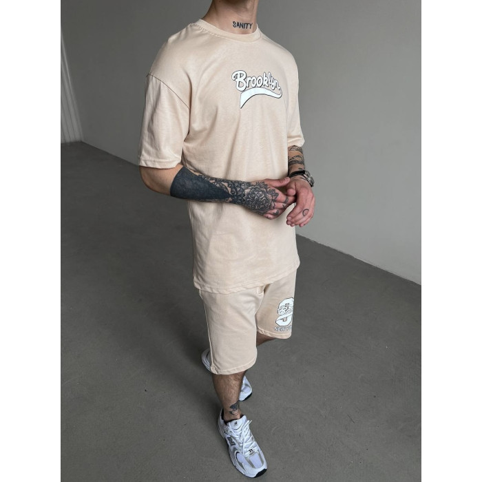 Oversize костюм з принтом