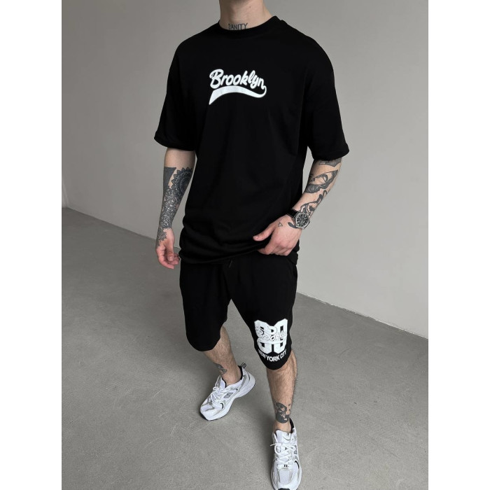 Oversize костюм з принтом