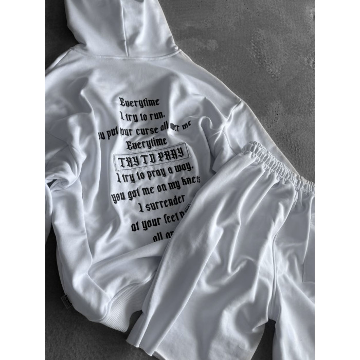Oversize костюм з вишивкою