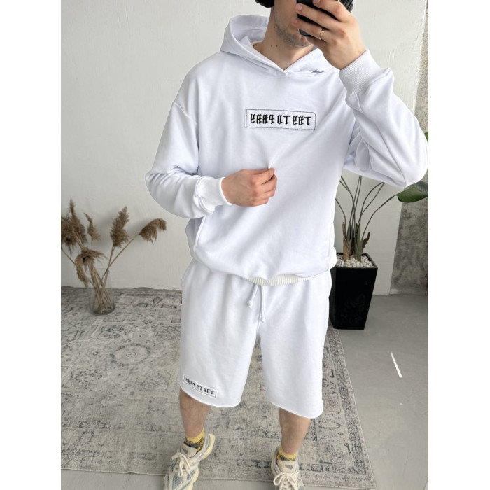 Oversize костюм з вишивкою