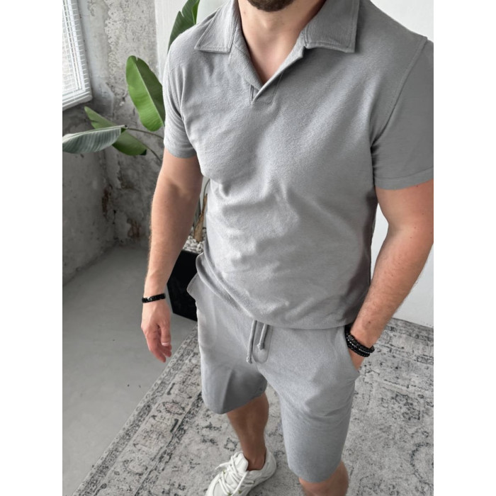 Базовий літній костюм