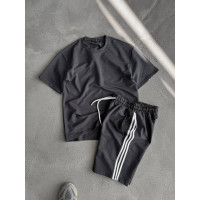 Oversize костюм з акцентними смужками