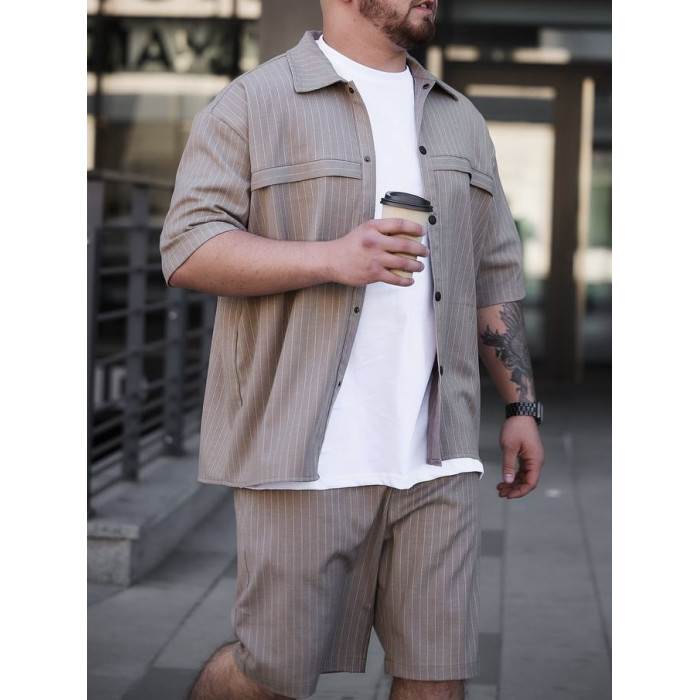 Літній oversize костюм у смужку