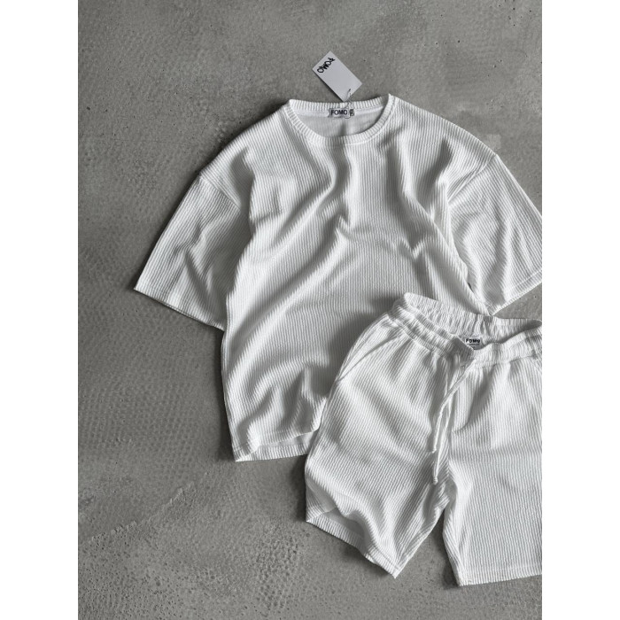 Літній oversize костюм у рубчик