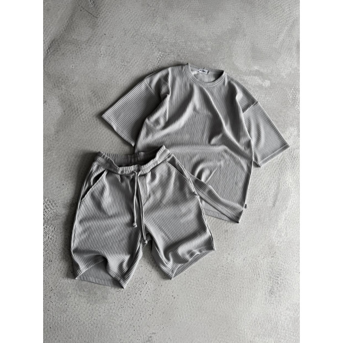 Літній oversize костюм у рубчик