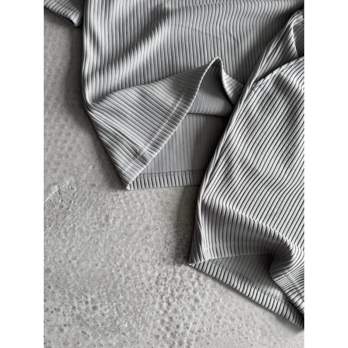 Літній oversize костюм у рубчик