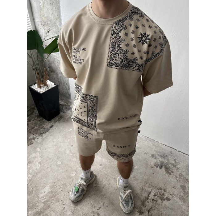 Літній oversize костюм з принтом