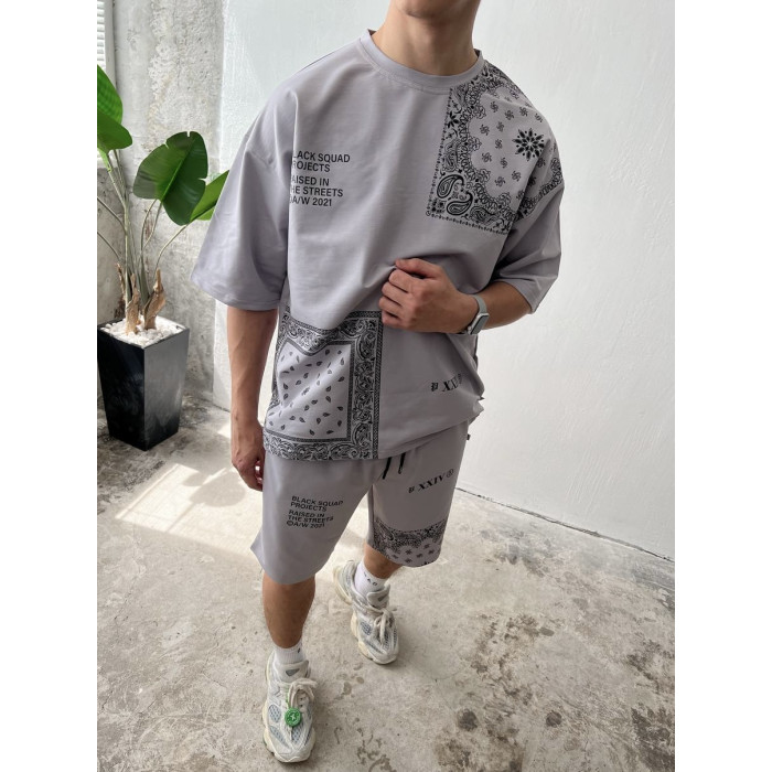 Літній oversize костюм з принтом
