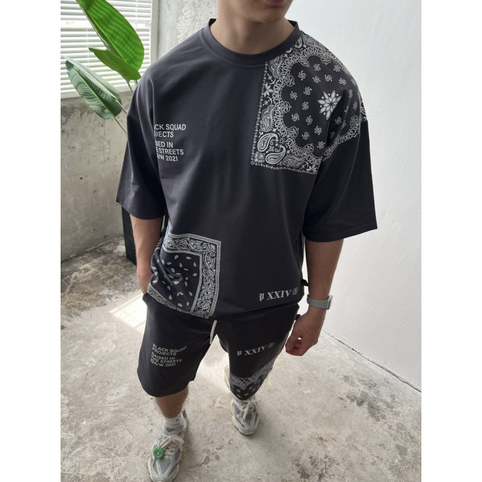 Літній oversize костюм з принтом