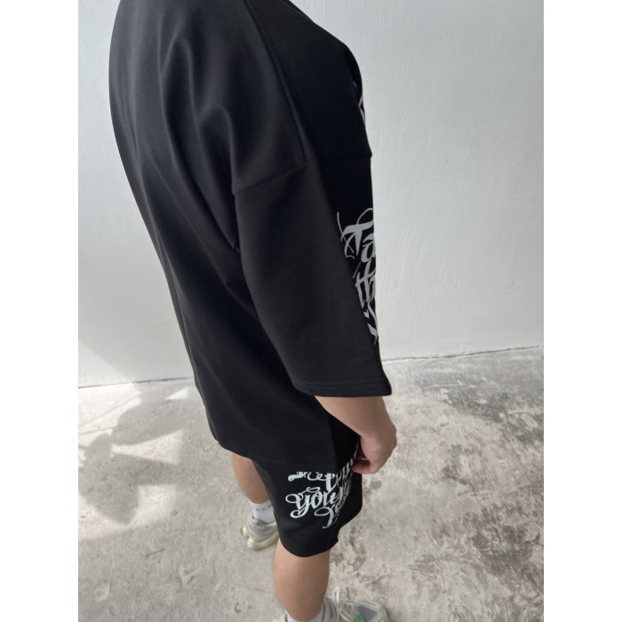 Літній oversize костюм з принтом