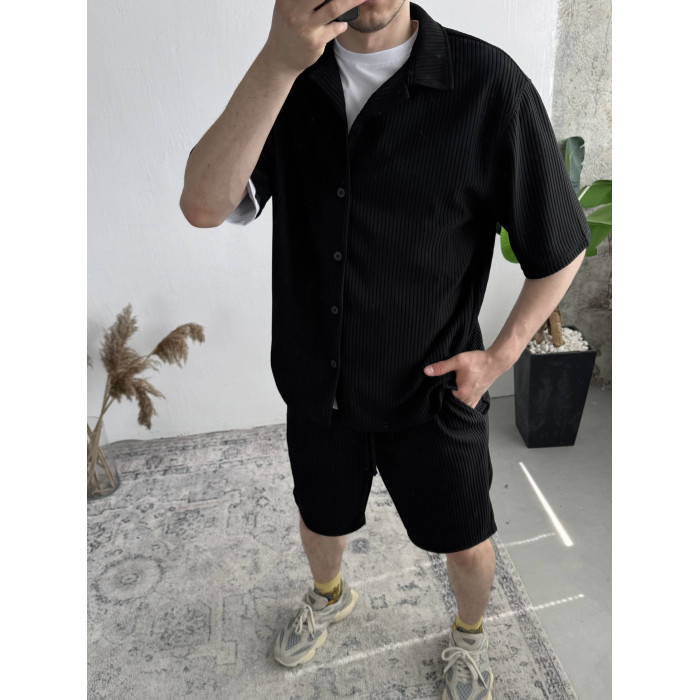 Літній костюм у рубчик