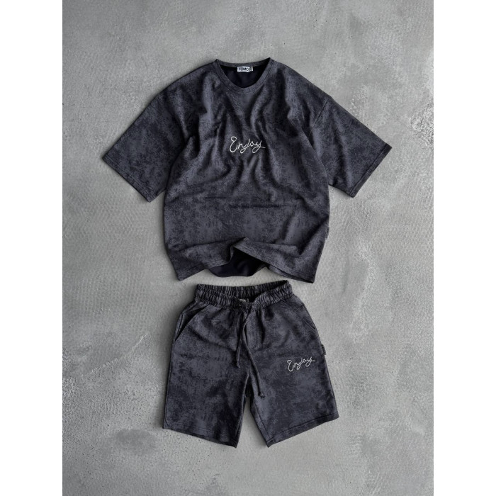 Oversize костюм з вишивкою