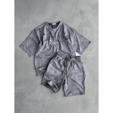 Oversize костюм з вишивкою