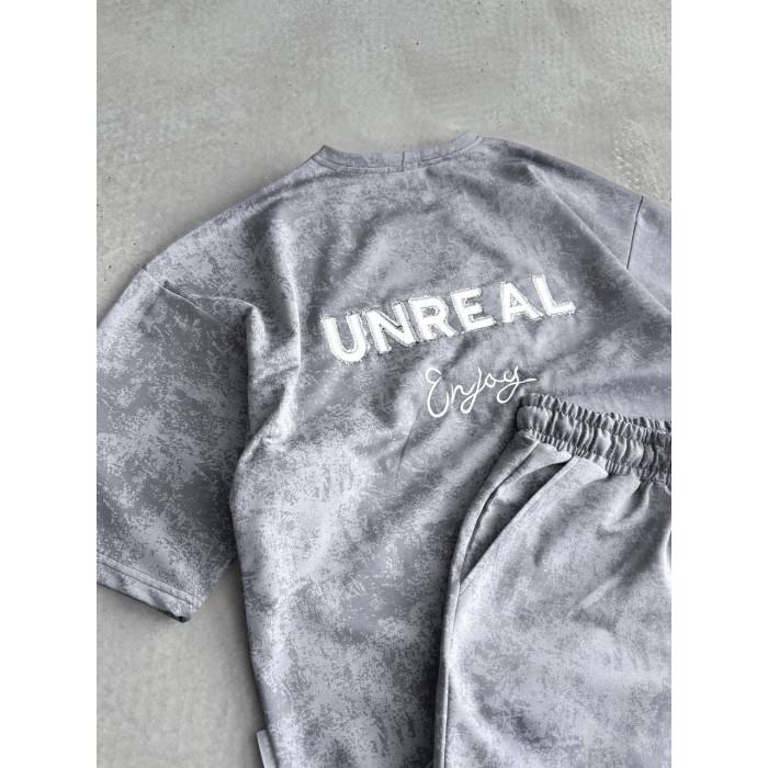 Oversize костюм з вишивкою