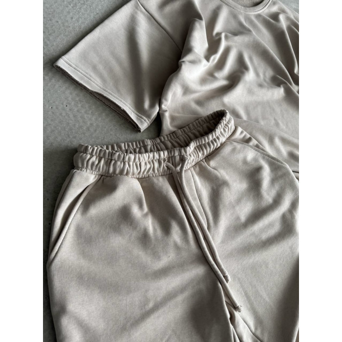 Літній oversize костюм