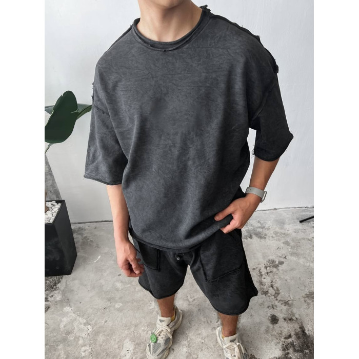 Oversize костюм з акцентними швами
