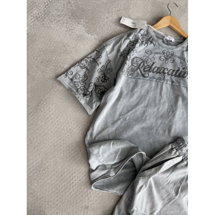 Літній oversize костюм з надписом