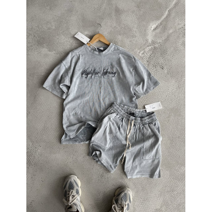 Літній oversize костюм з надписом