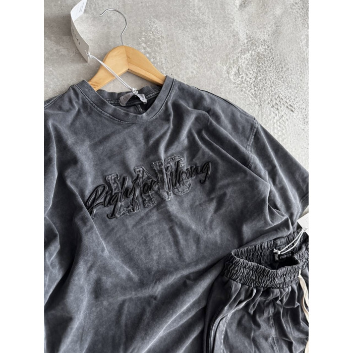 Літній oversize костюм з надписом