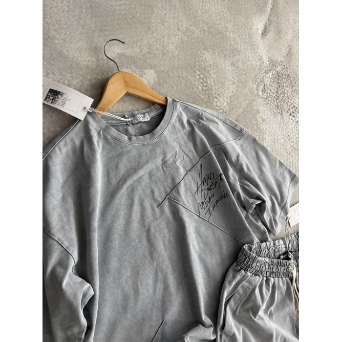 Літній oversize костюм з принтом