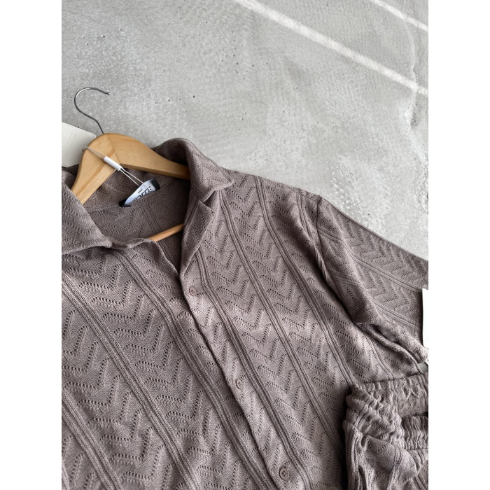 Oversize костюм з фактурної тканини