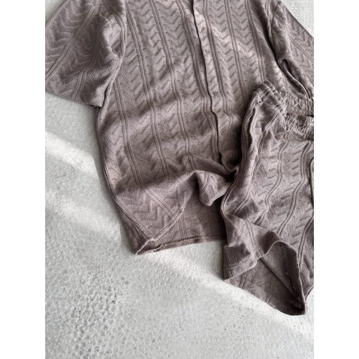 Oversize костюм з фактурної тканини