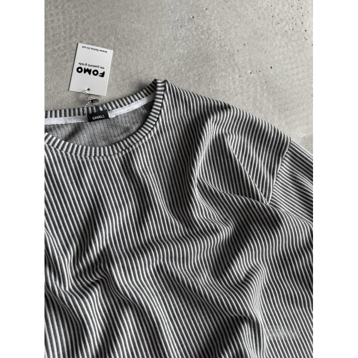 Літній oversize костюм у рубчик