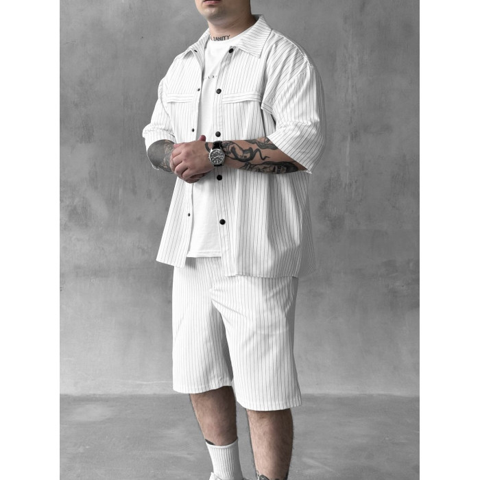 Літній oversize костюм у смужку