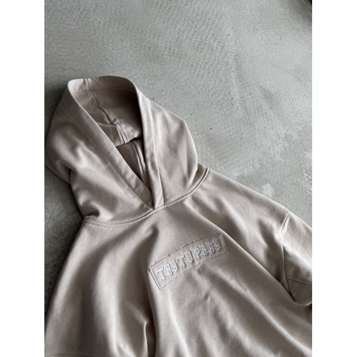 Oversize костюм з вишивкою