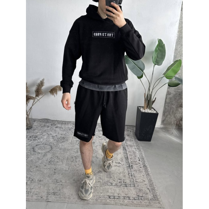 Oversize костюм з вишивкою