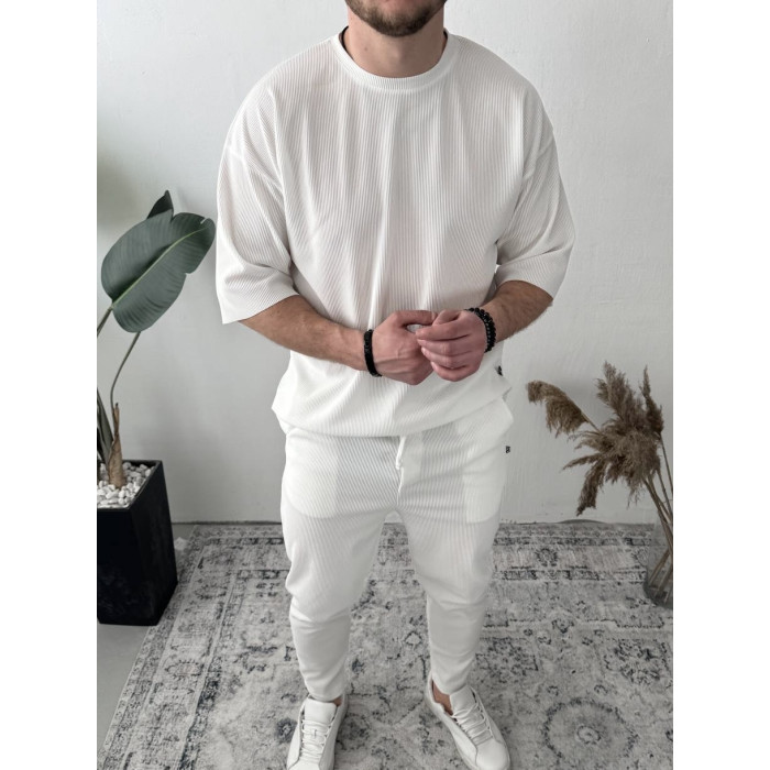 Літній oversize костюм у рубчик