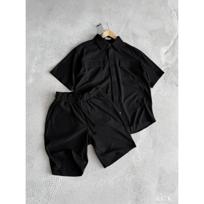 Літній oversize костюм у рубчик