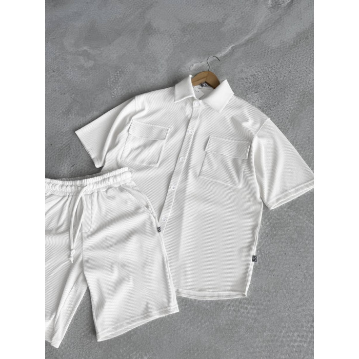 Літній oversize костюм у рубчик