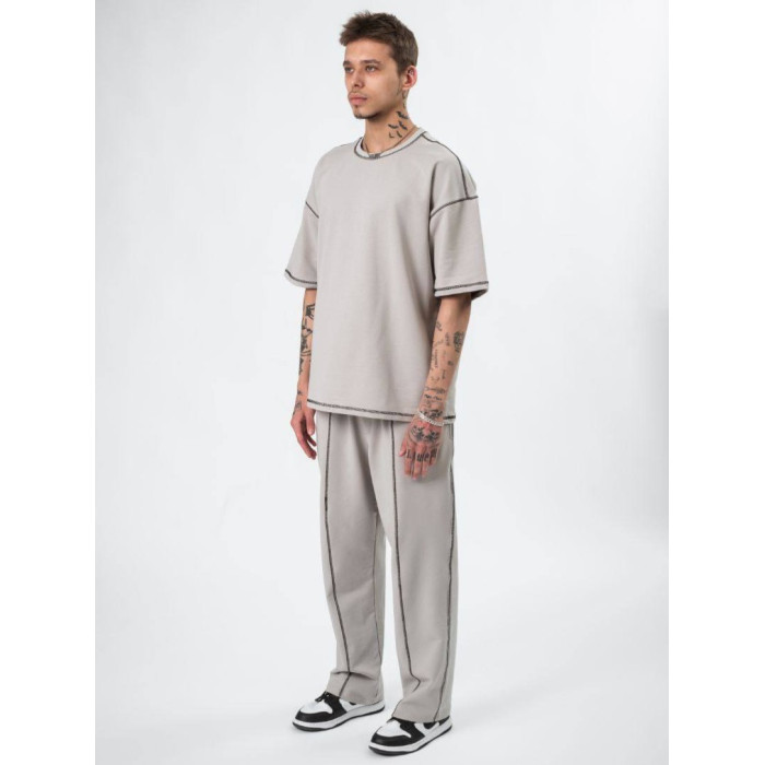 Oversize костюм з акцентними швами