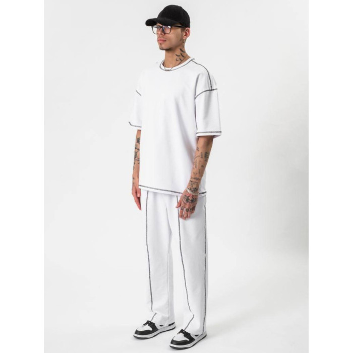 Oversize костюм з акцентними швами