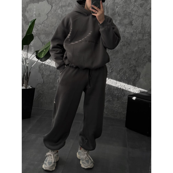 Oversize костюм з вишивкою