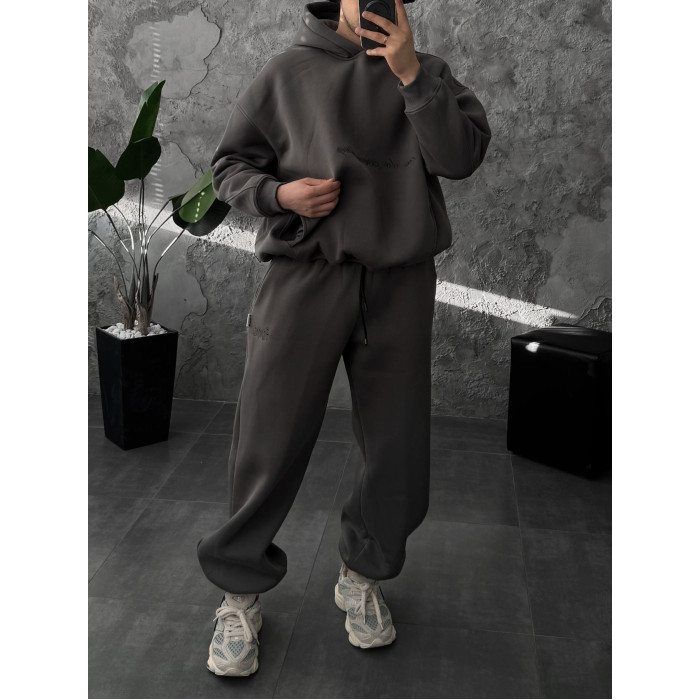 Oversize костюм з вишивкою