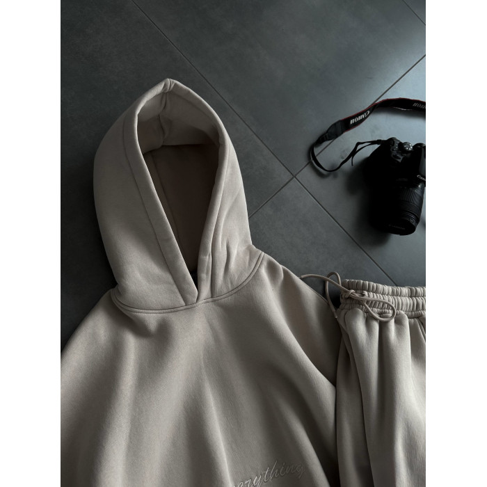 Oversize костюм з вишивкою