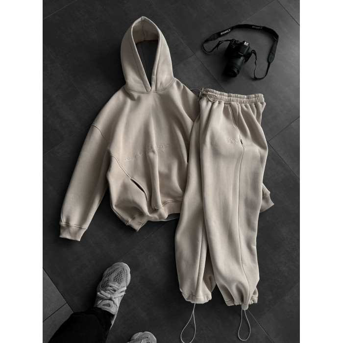 Oversize костюм з вишивкою