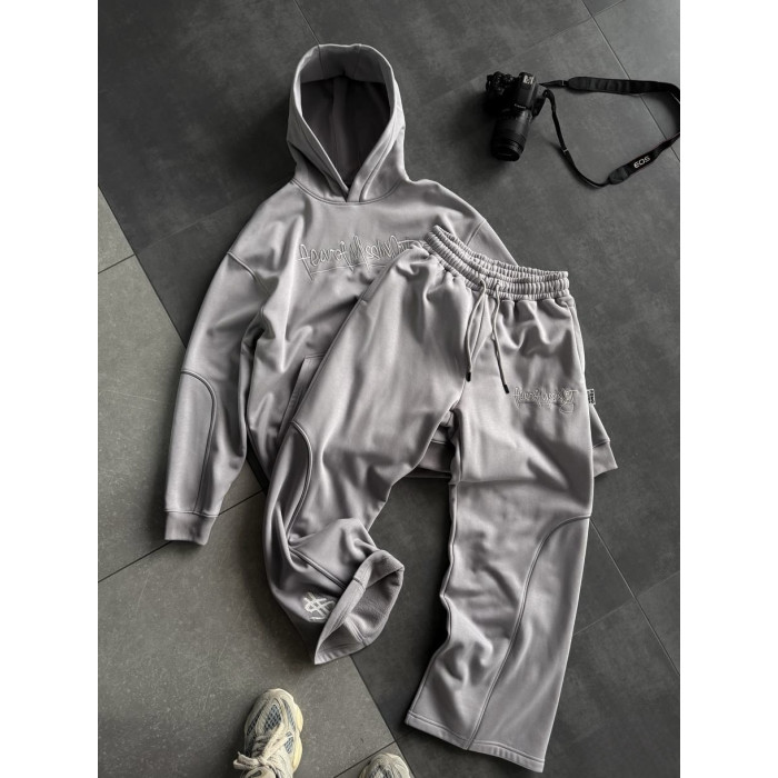 Oversize костюм з вишивкою