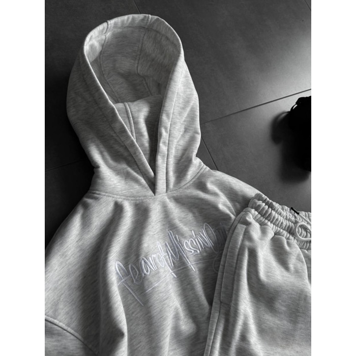 Oversize костюм з вишивкою