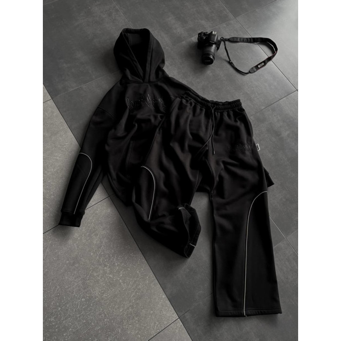 Oversize костюм з вишивкою