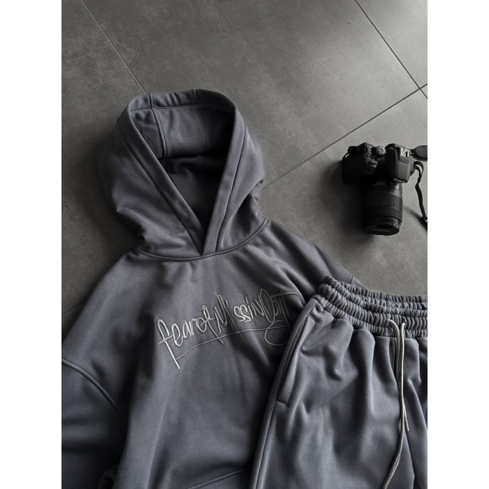 Oversize костюм з вишивкою