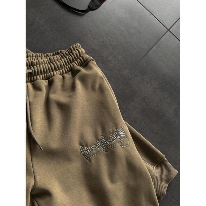 Oversize костюм з вишивкою