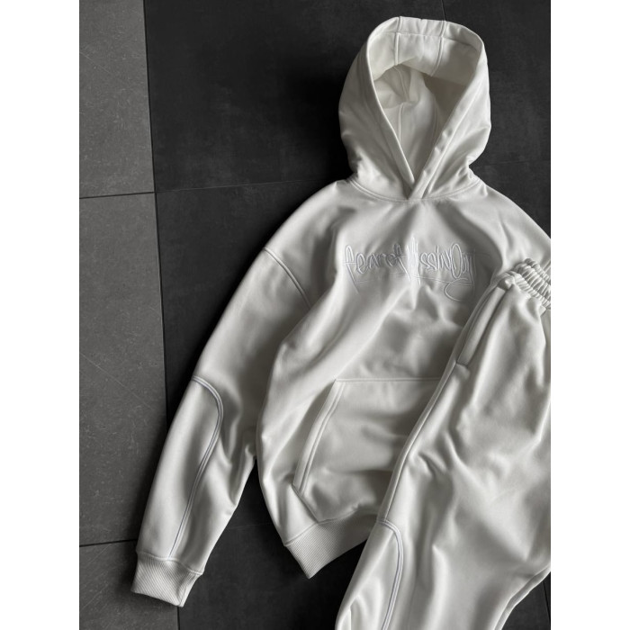 Oversize костюм з вишивкою