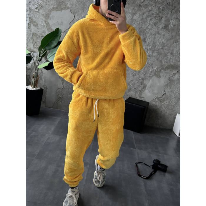 Плюшевий oversize костюм