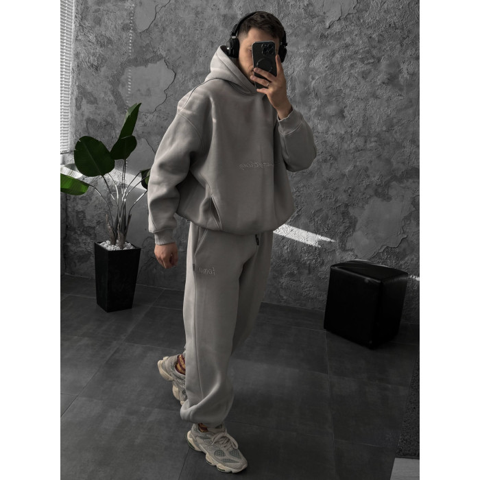 Oversize костюм з вишивкою