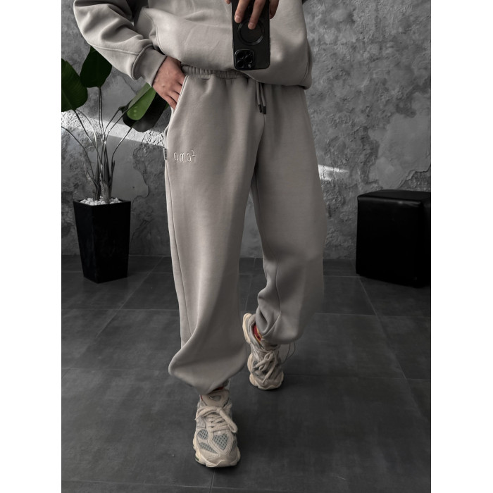 Oversize костюм з вишивкою
