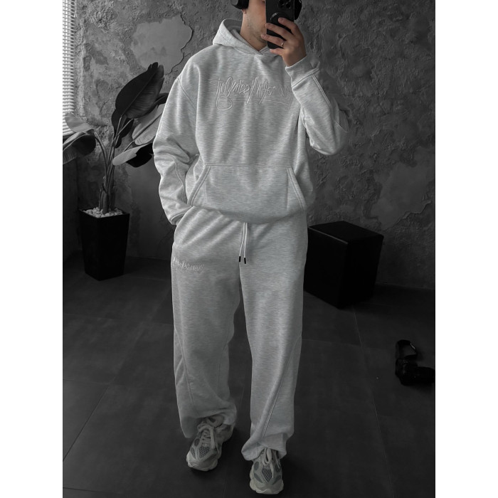 Oversize костюм з вишивкою