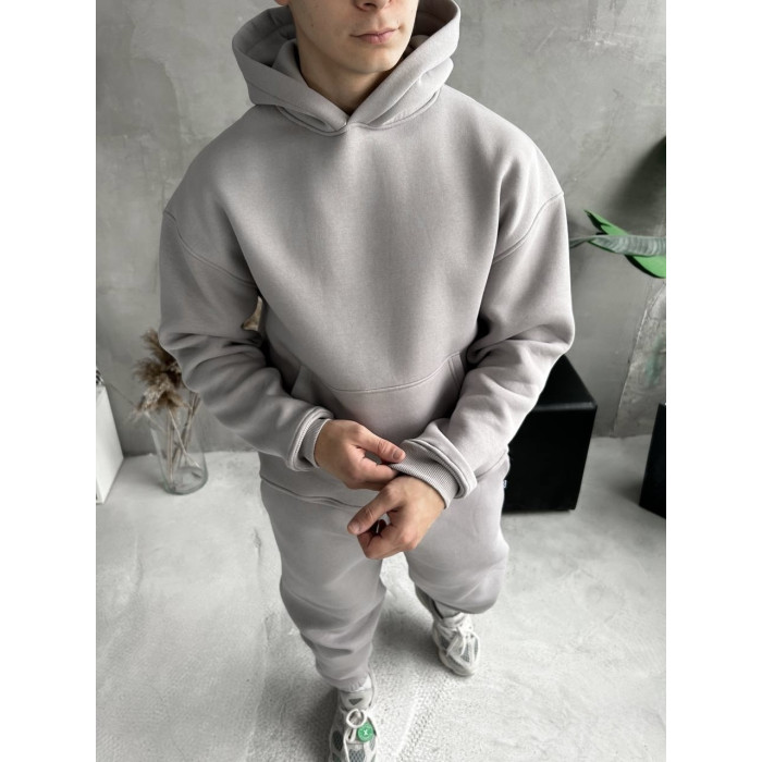 Базовий oversize костюм